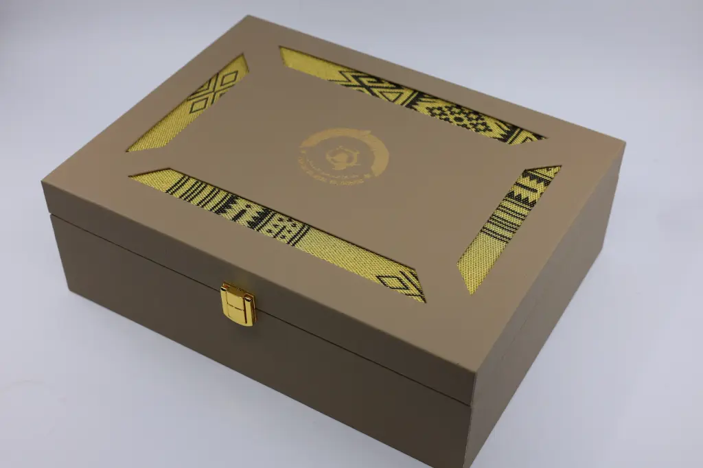 بوكس جلد فارغ  Box(2x1KG) 
